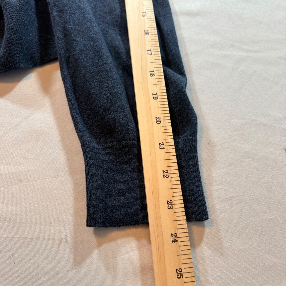 Banana Republic V Neck Sweater Mens Large Navy Blue Silk Cashmere Luxury Blend - Picture 8 of 8